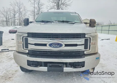 2018 Ford F250 Super Duty из США, поврежденный, VIN 1FT7X2BT5JEB72526